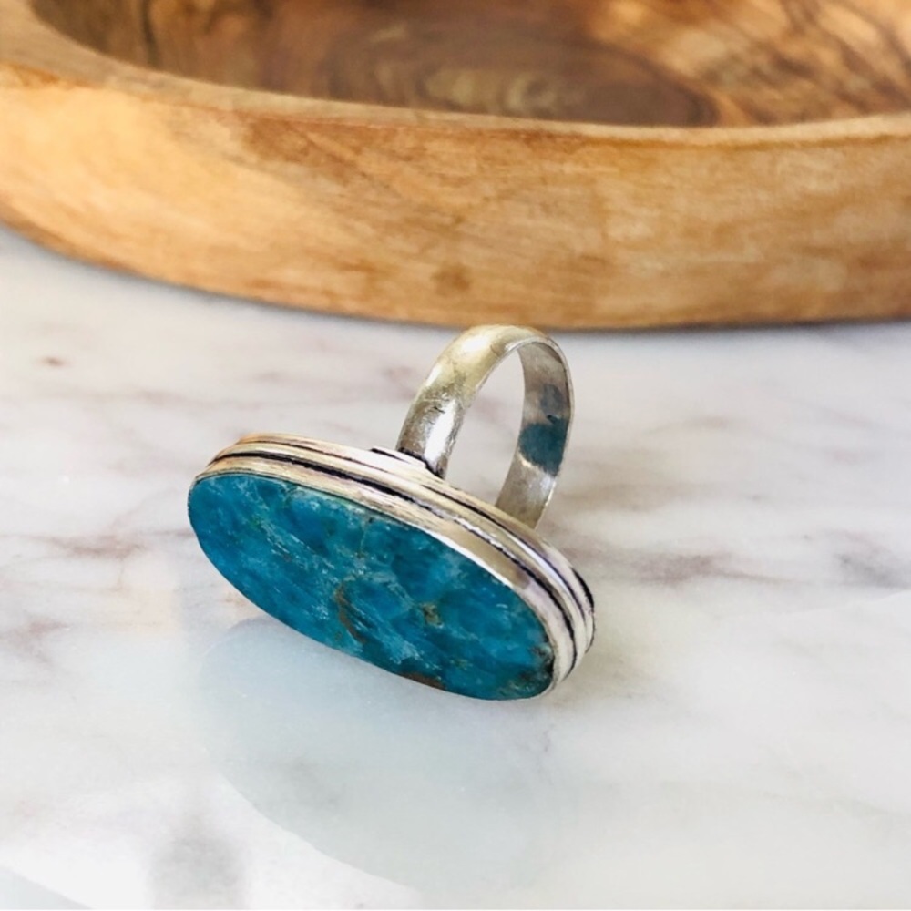 Apatite Silver Ring - Picture 6 of 10